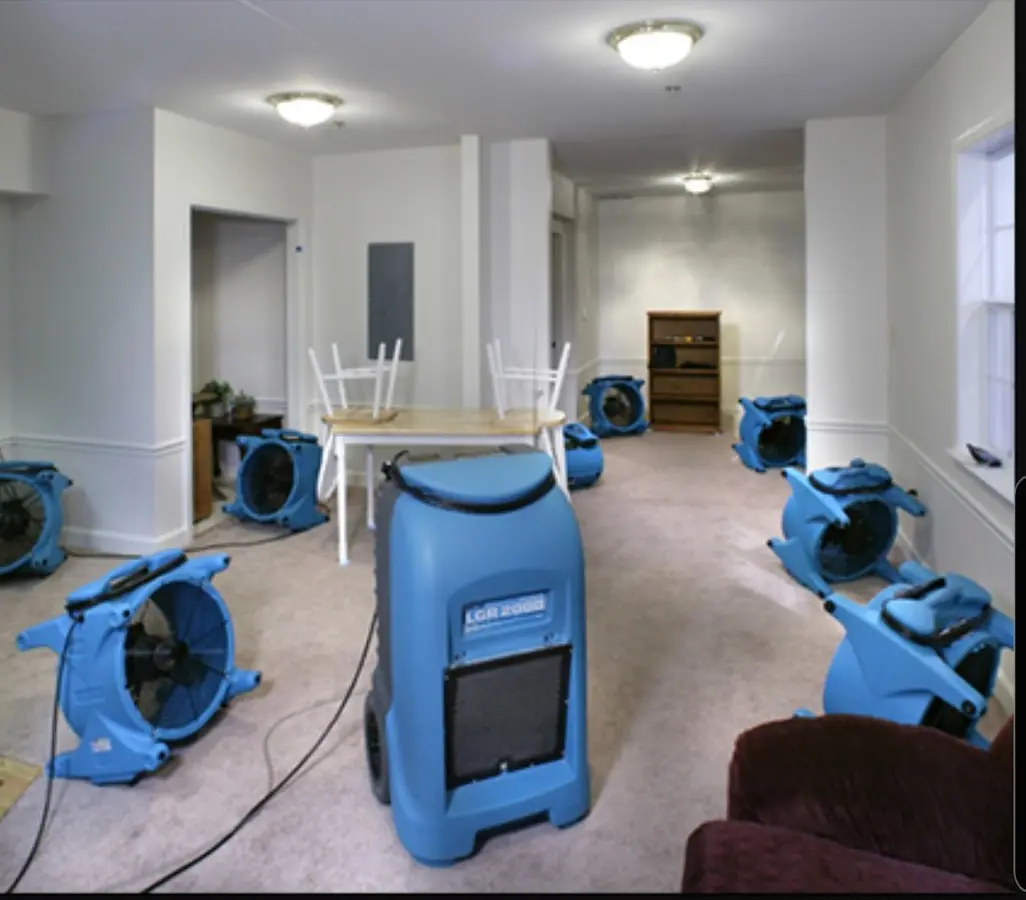 Air movers and dehumidifier setup for Water Extraction & Removal in Petersburg